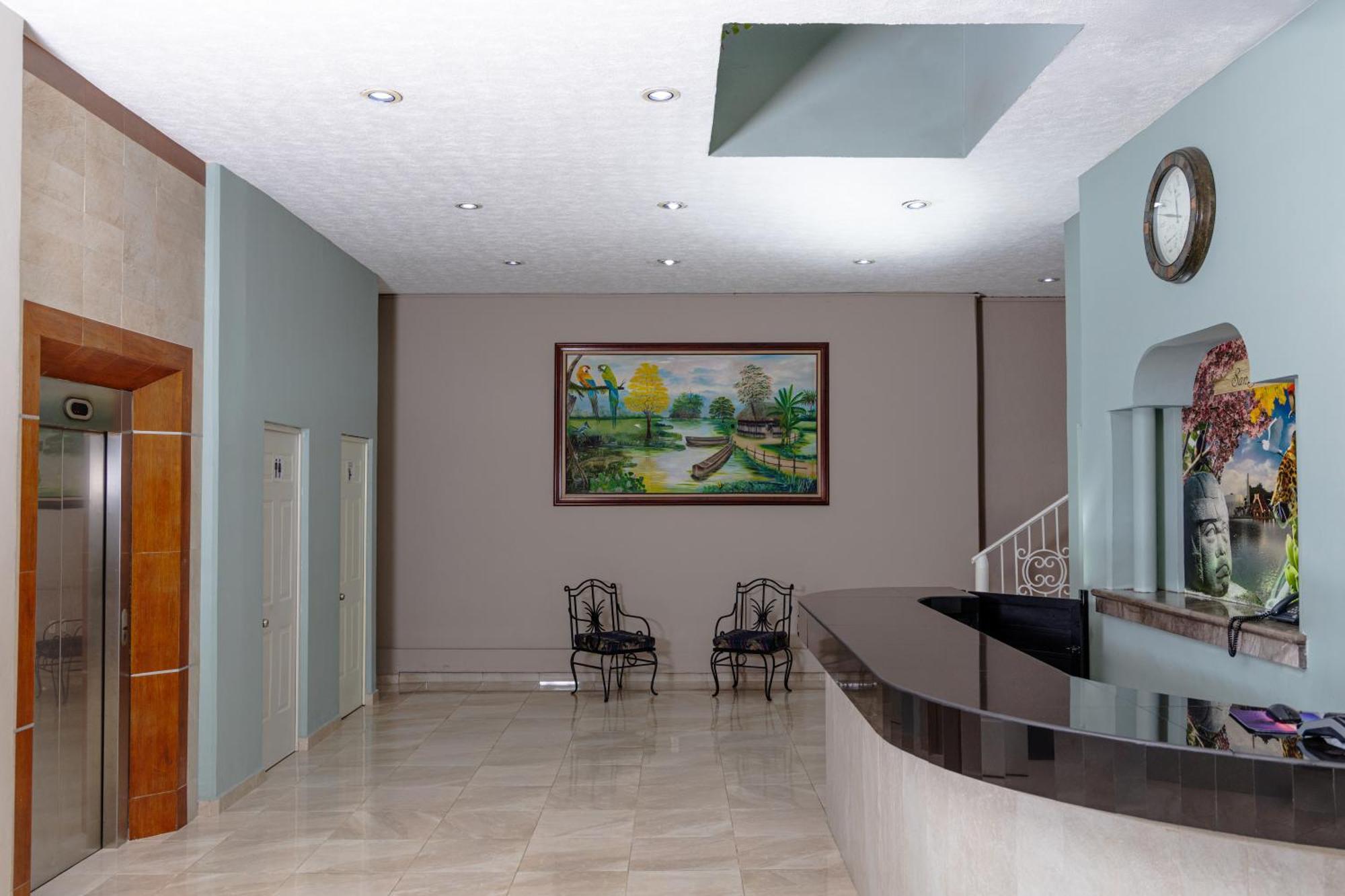 Hotel San Juan Centro Виляермоса Екстериор снимка