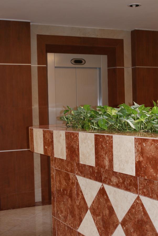 Hotel San Juan Centro Виляермоса Екстериор снимка